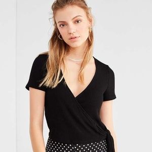 NWOT Project Social T Bailey Wrap Tee